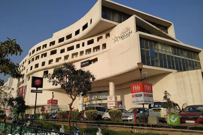 Treasure Island Mall, Raipur